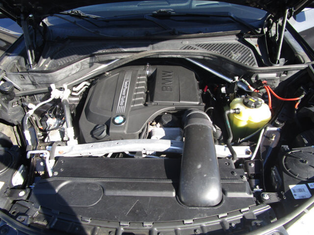 2018 BMW X5 in Tampa, FL 33604-6914 - 18070615 25