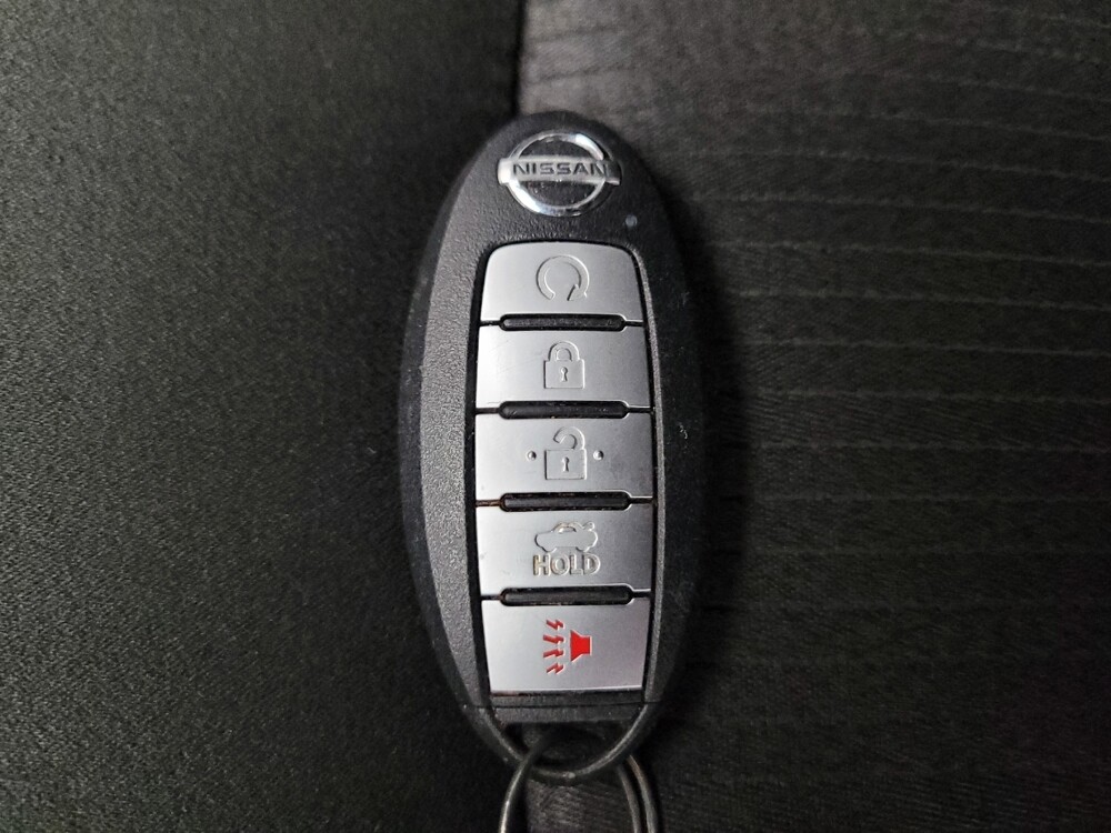 2022 Nissan Altima in Fresno, CA 93726 - 18070640 32