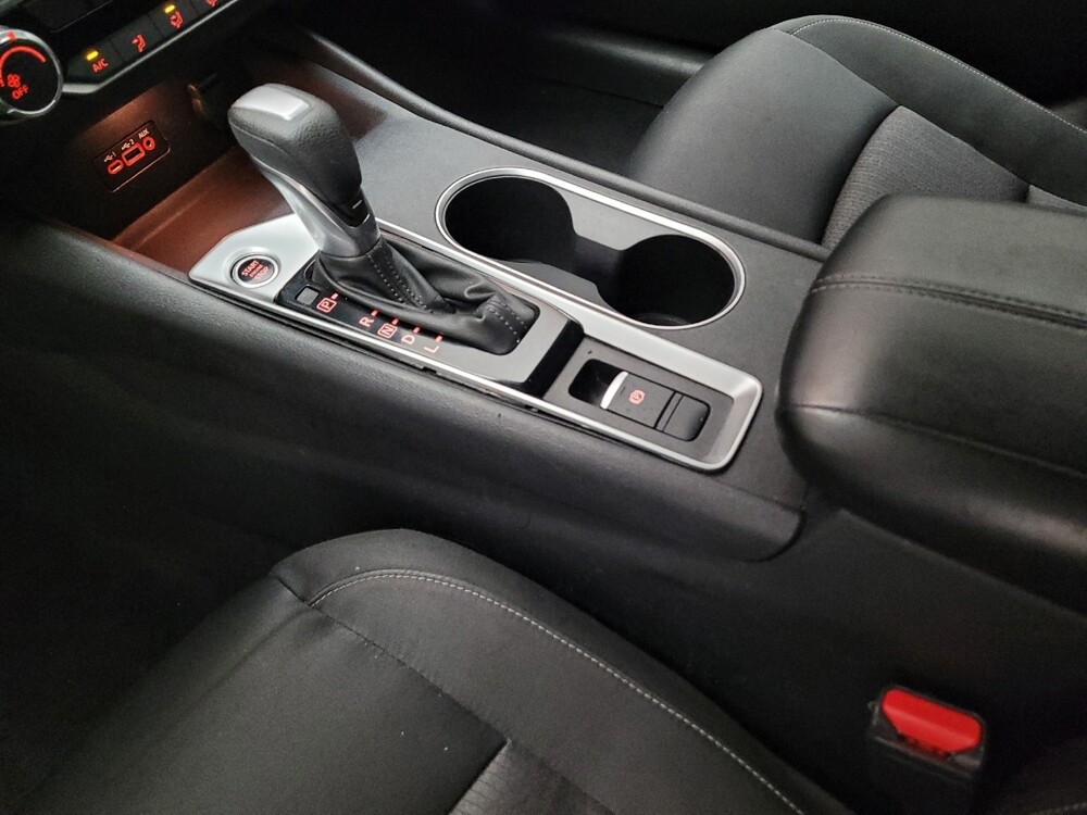 2022 Nissan Altima in Fresno, CA 93726 - 18070640 26