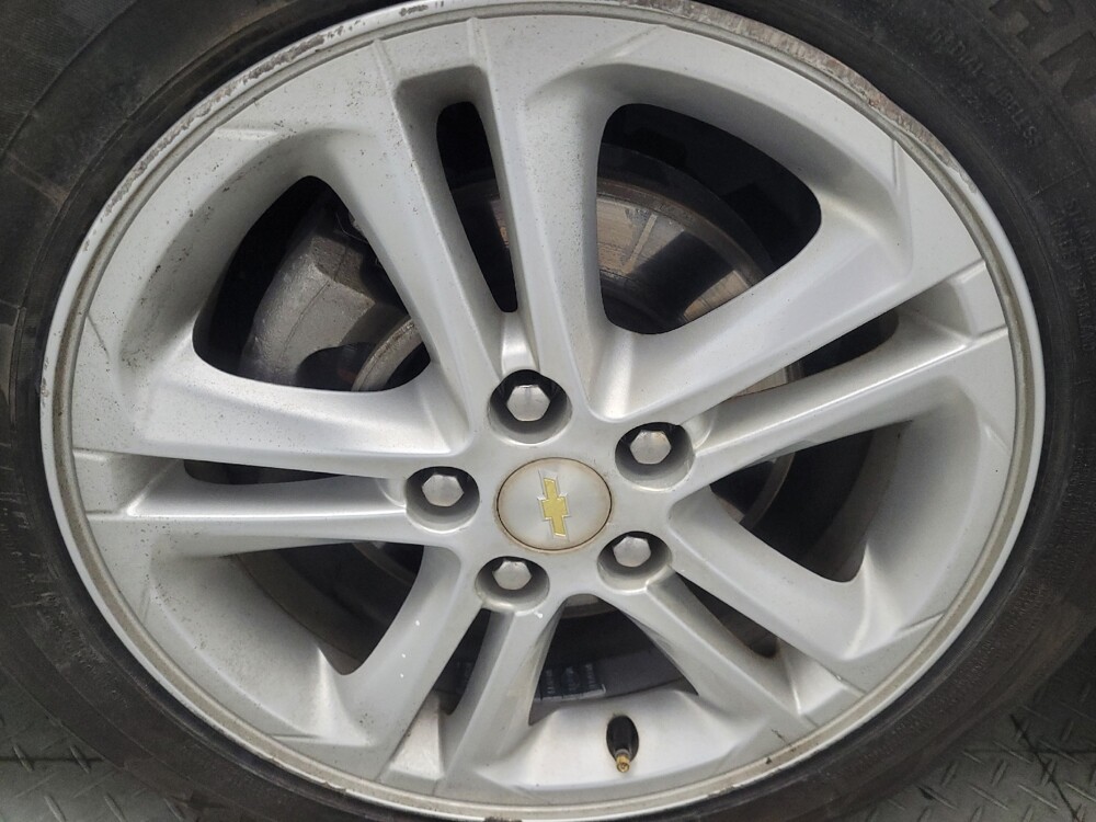 2018 Chevrolet Cruze in Knoxville, TN 37923 - 18070661 31