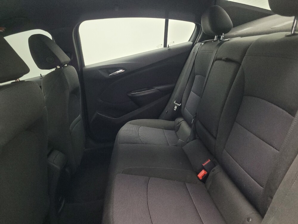 2018 Chevrolet Cruze in Knoxville, TN 37923 - 18070661 18