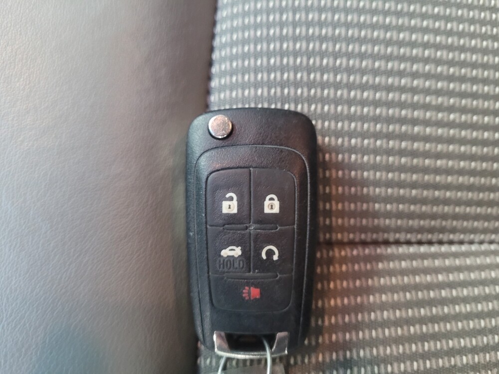 2017 Buick Verano in Highland, IN 46322 - 18070669 32