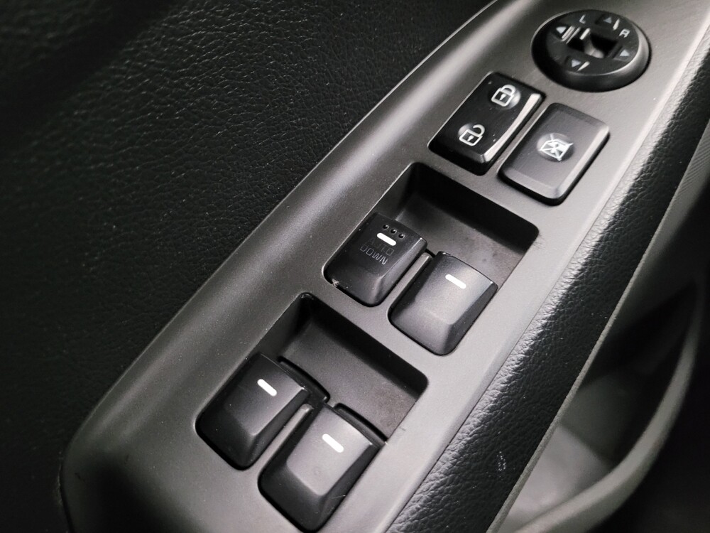 2018 Kia Forte in Mesa, AZ 85210 - 18070692 27