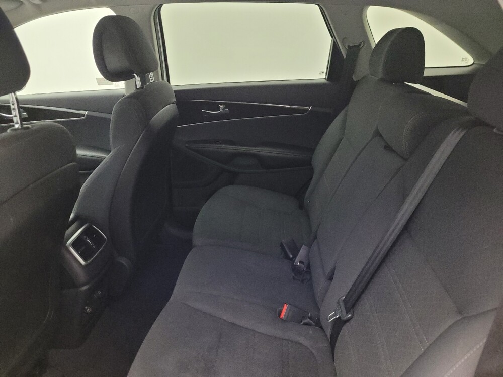 2016 Kia Sorento in Albuquerque, NM 87123 - 18070700 18