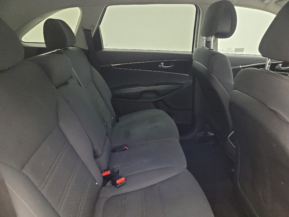 2016 Kia Sorento in Albuquerque, NM 87123 - 18070700 19