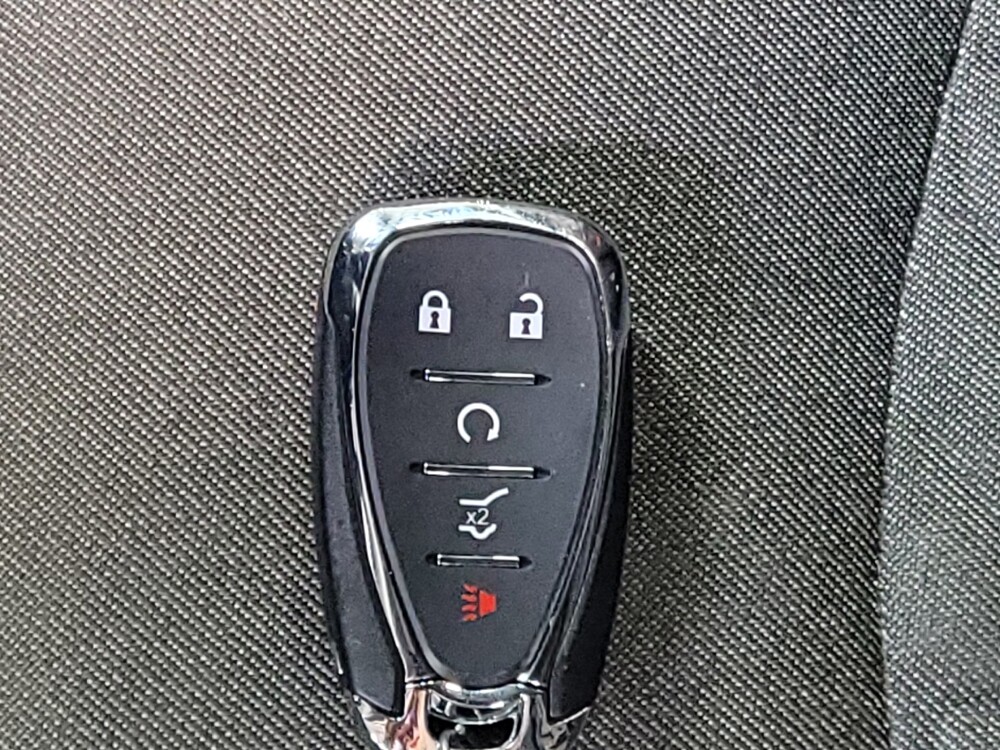 2019 Chevrolet Equinox in Clearwater, FL 33764 - 18070707 32