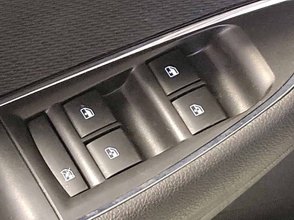 2017 Chevrolet Cruze in Tallahassee, FL 32304 - 18070712 27