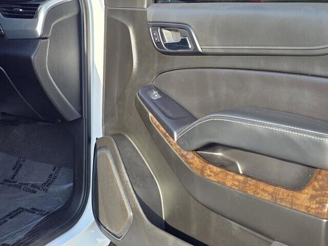 2019 Chevrolet Tahoe in Mesa, AZ 85212 - 18070713 35