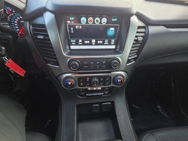 2019 Chevrolet Tahoe in Mesa, AZ 85212 - 18070713 20