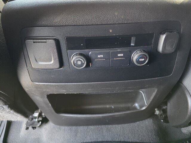 2019 Chevrolet Tahoe in Mesa, AZ 85212 - 18070713 30