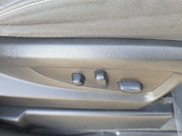 2019 Chevrolet Tahoe in Mesa, AZ 85212 - 18070713 34