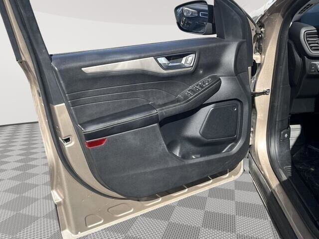 2021 Ford Escape in Mesa, AZ 85212 - 18070715 11