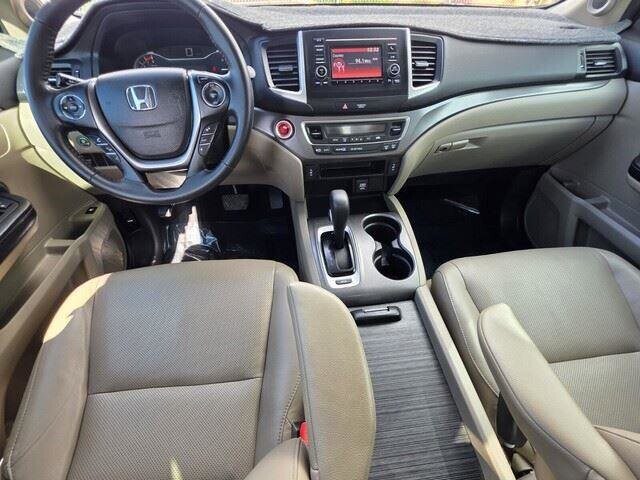 2018 Honda Ridgeline in Mesa, AZ 85212 - 18070719 61