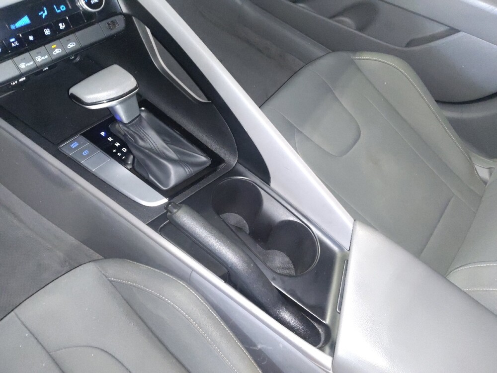 2022 Hyundai Elantra in Gainesville, FL 32609 - 18070733 26