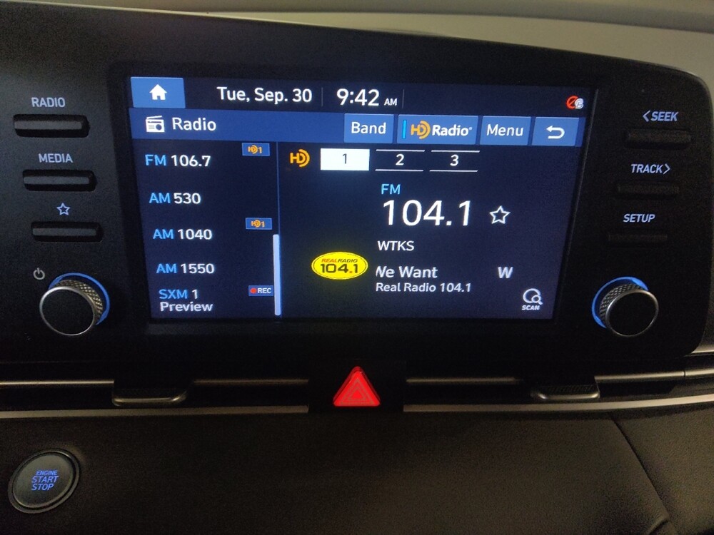 2022 Hyundai Elantra in Gainesville, FL 32609 - 18070733 25