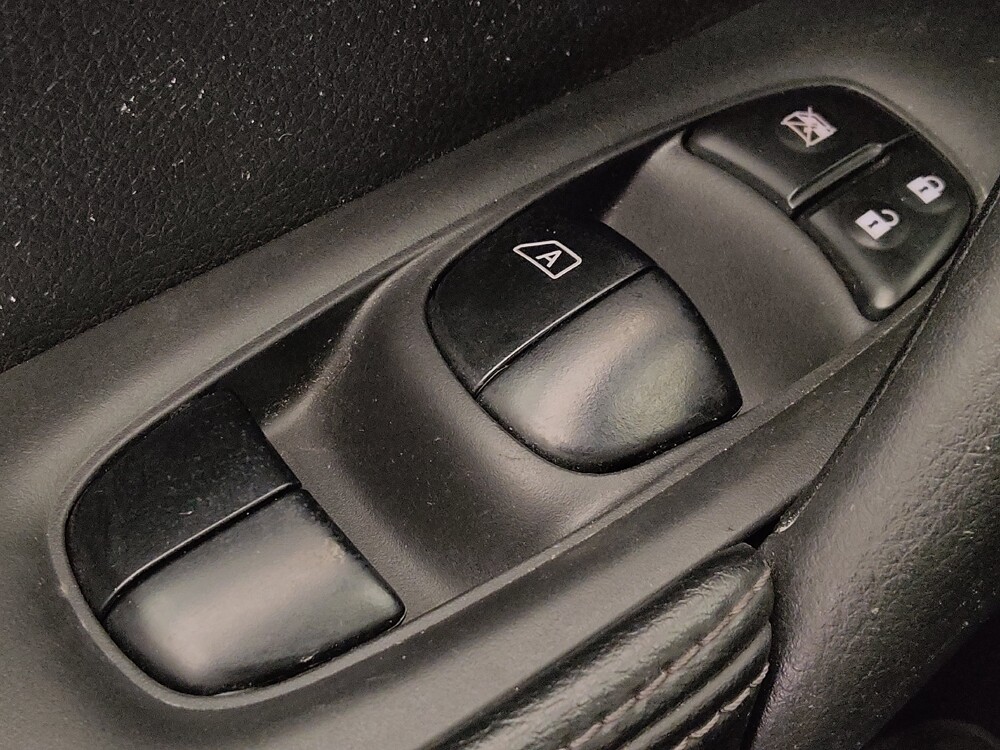 2019 Nissan Rogue in Houston, TX 77074 - 18070765 27