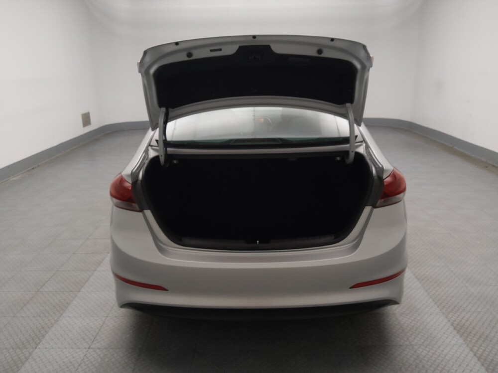 2017 Hyundai Elantra in Lombard, IL 60148 - 18070796 29