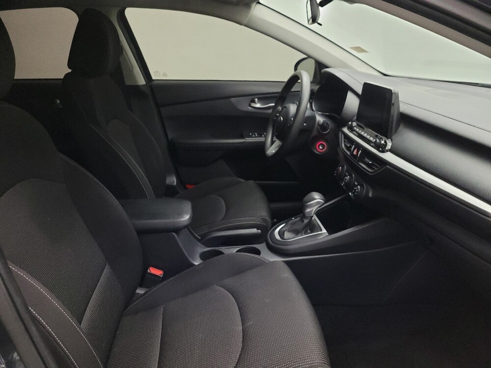 2021 Kia Forte in Lombard, IL 60148 - 18070802 21