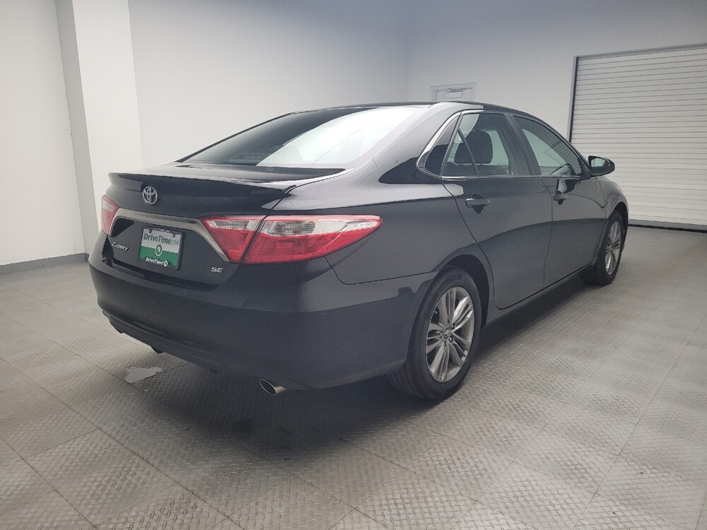2017 Toyota Camry in Eastpointe, MI 48021 - 18070806 9
