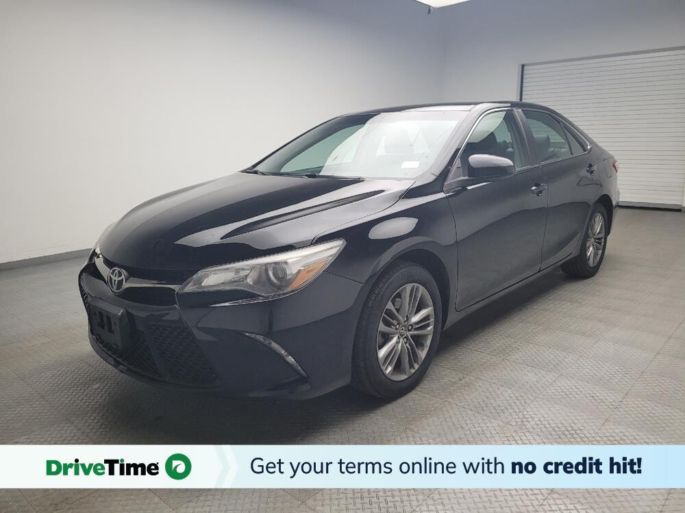 2017 Toyota Camry in Eastpointe, MI 48021 - 18070806