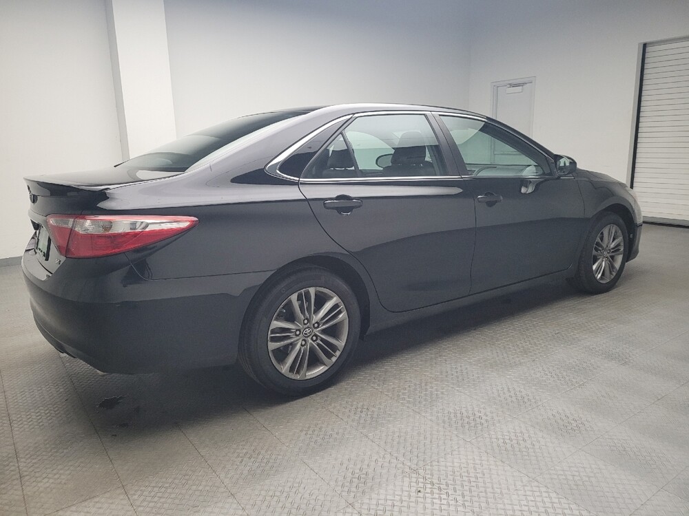 2017 Toyota Camry in Eastpointe, MI 48021 - 18070806 10