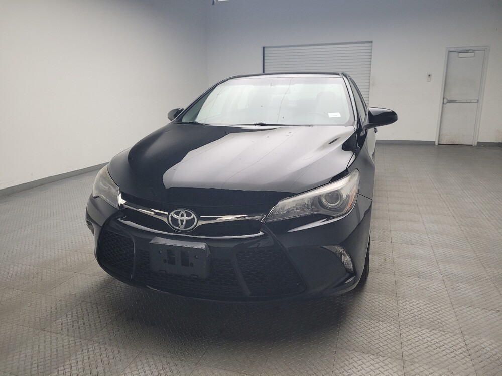 2017 Toyota Camry in Eastpointe, MI 48021 - 18070806 15