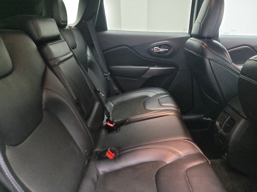 2019 Jeep Cherokee in Eastpointe, MI 48021 - 18070809 19