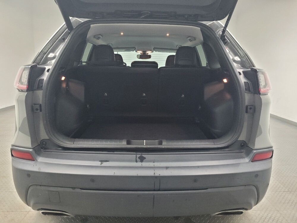 2019 Jeep Cherokee in Eastpointe, MI 48021 - 18070809 29