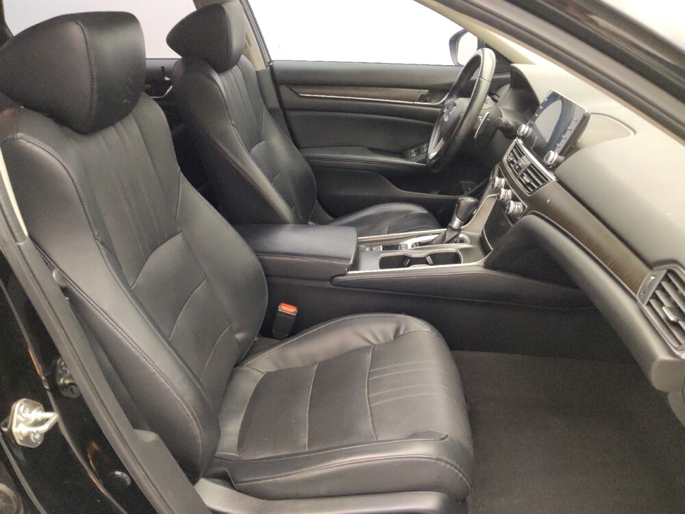 2018 Honda Accord in Houston, TX 77060 - 18070831 21
