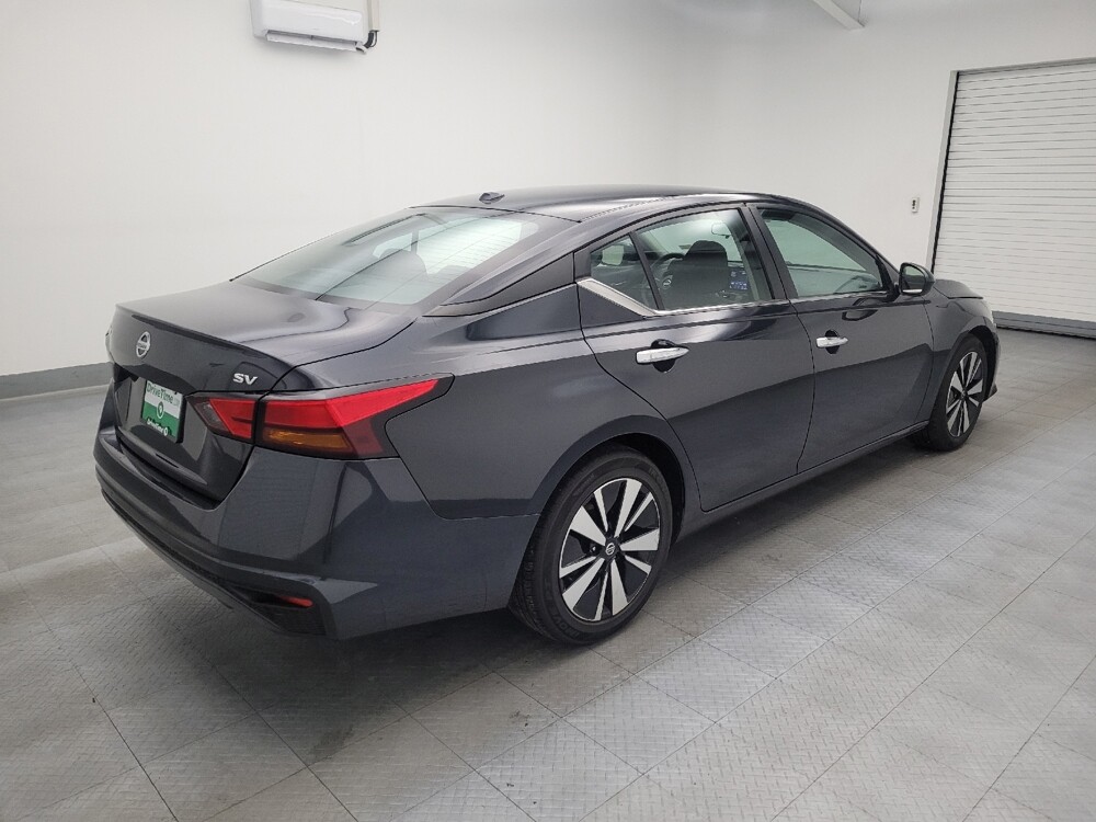 2022 Nissan Altima in Maple Heights, OH 44137 - 18070842 10