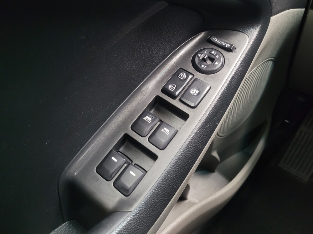 2016 Kia Forte in Ft Wayne, IN 46805 - 18070844 27