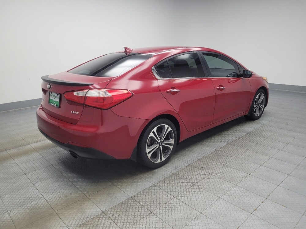 2016 Kia Forte in Ft Wayne, IN 46805 - 18070844 10