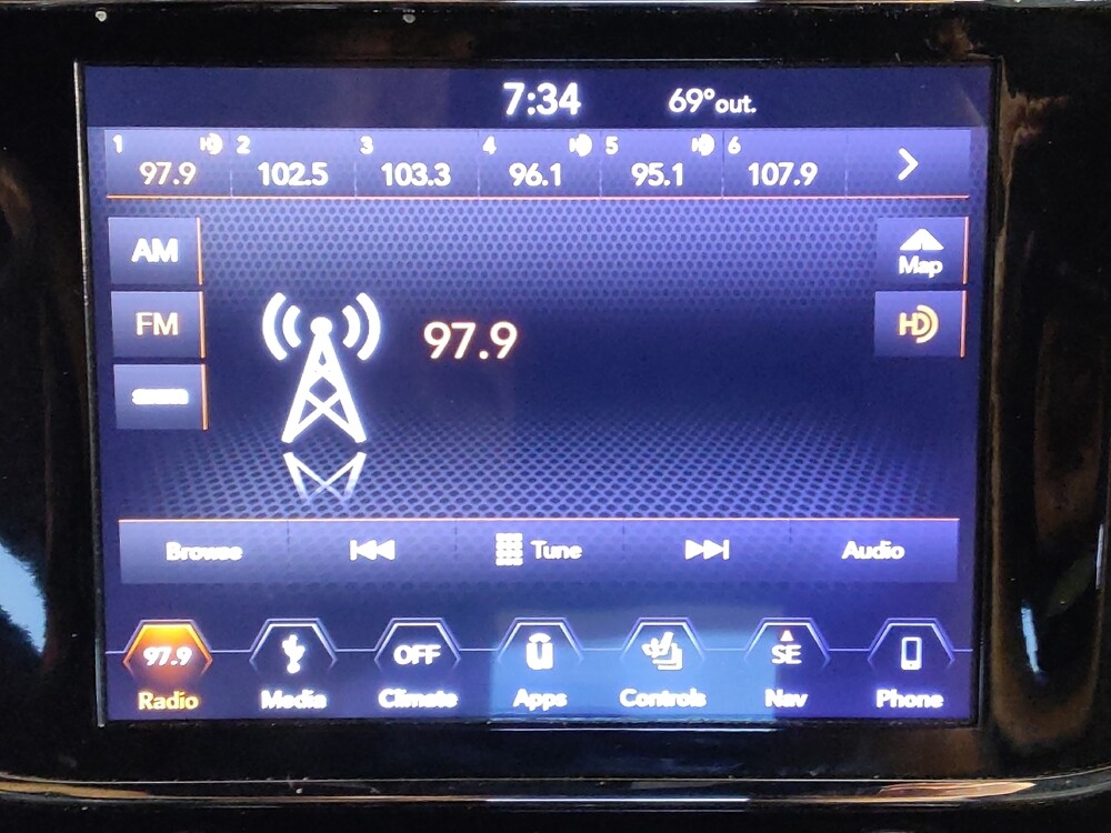 2019 Jeep Grand Cherokee in Live Oak, TX 78233 - 18070859 25