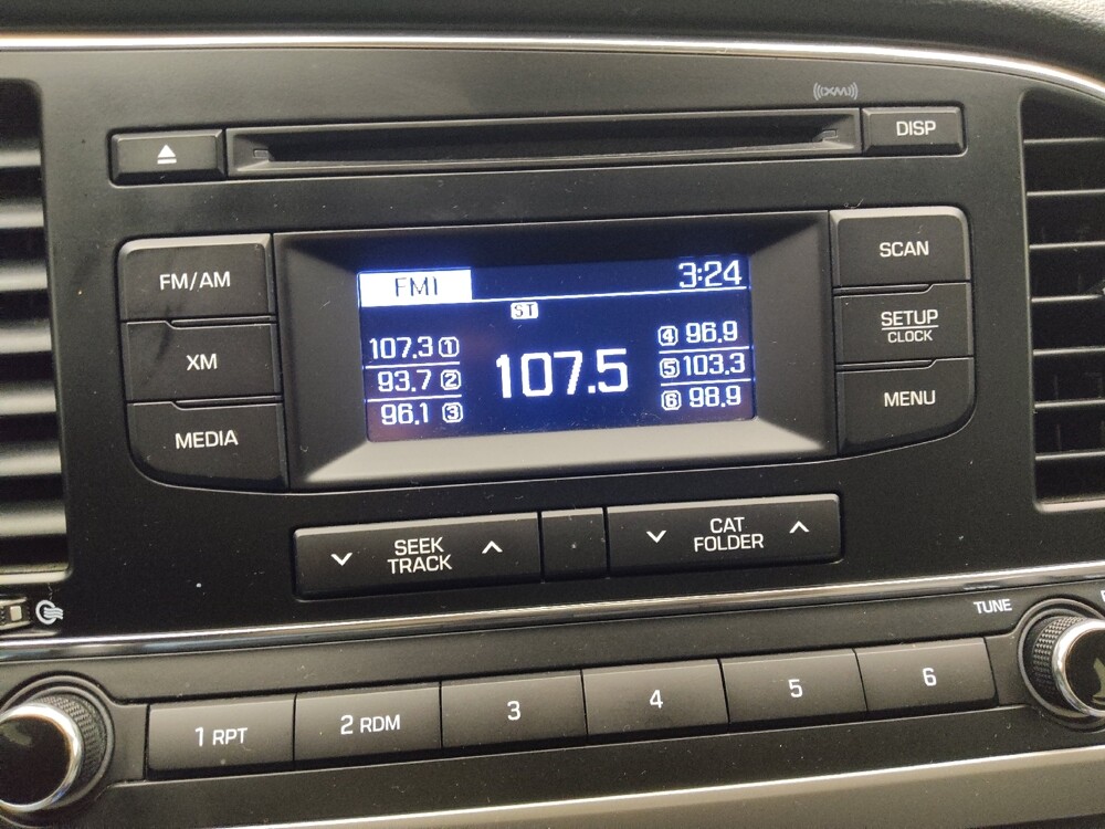 2017 Hyundai Elantra in Des Moines, IA 50310 - 18070878 25