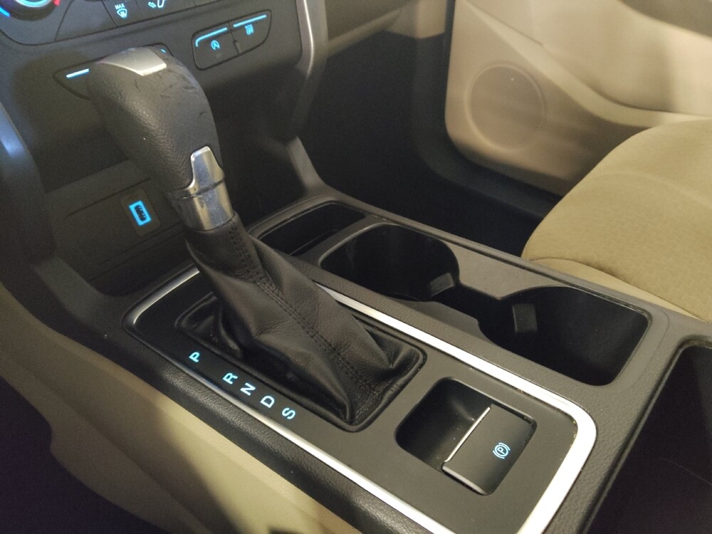 2017 Ford Escape in Clearwater, FL 33764 - 18070902 26