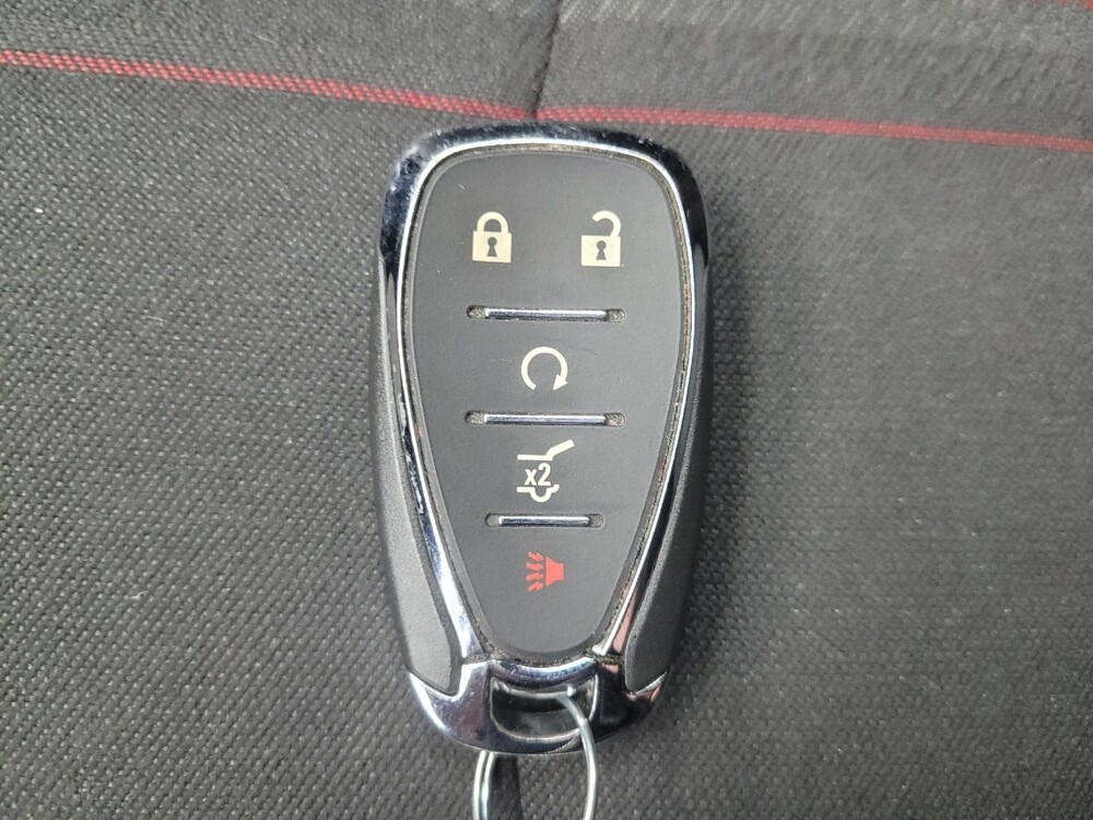 2022 Chevrolet Equinox in Indianapolis, IN 46219 - 18070915 32