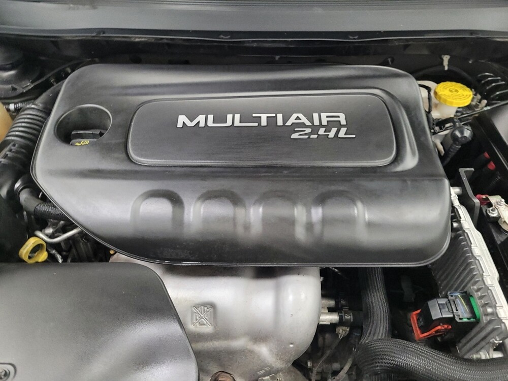 2018 Jeep Cherokee in Las Vegas, NV 89104 - 18070932 30