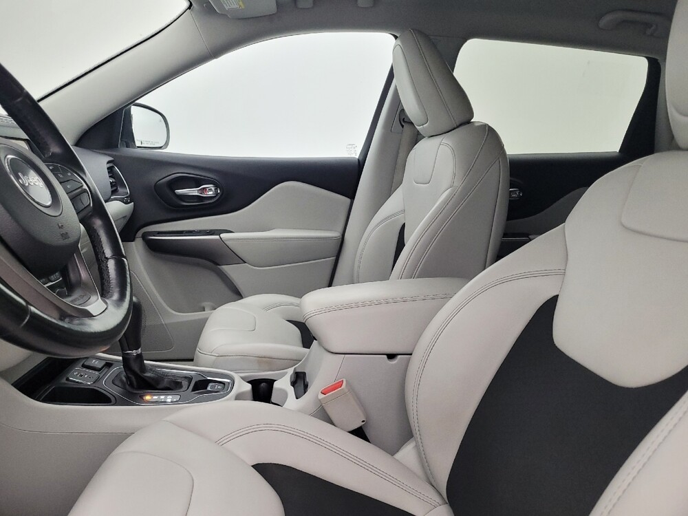 2021 Jeep Cherokee in Tampa, FL 33619 - 18070948 17