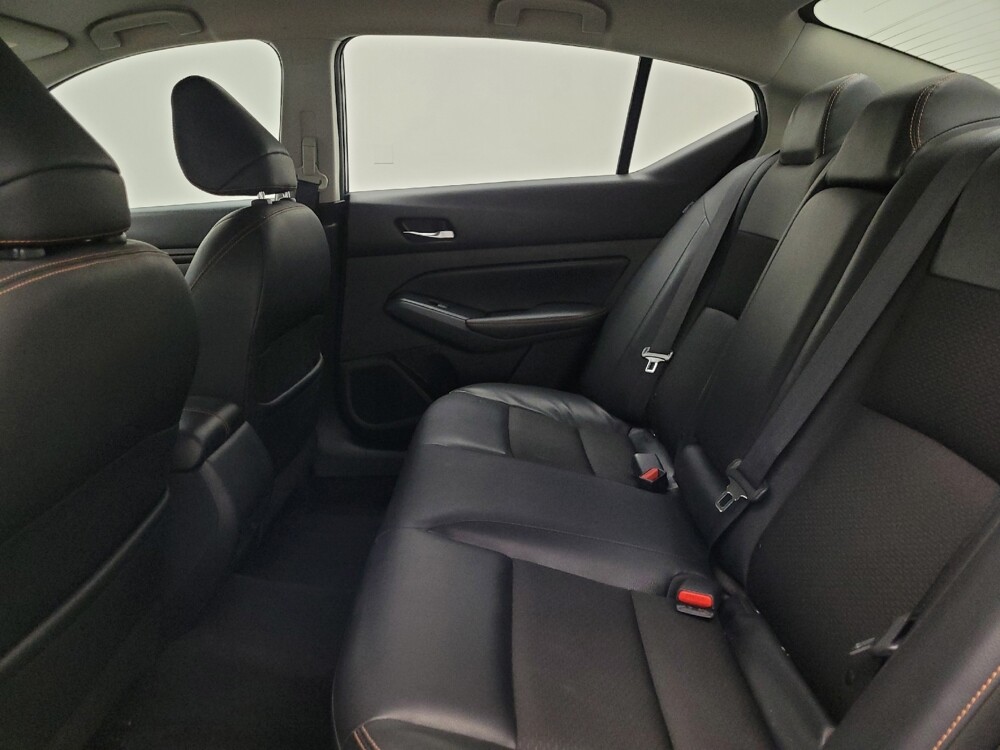 2021 Nissan Altima in Lombard, IL 60148 - 18070967 18