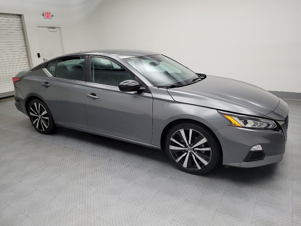 2021 Nissan Altima in Lombard, IL 60148 - 18070967 11