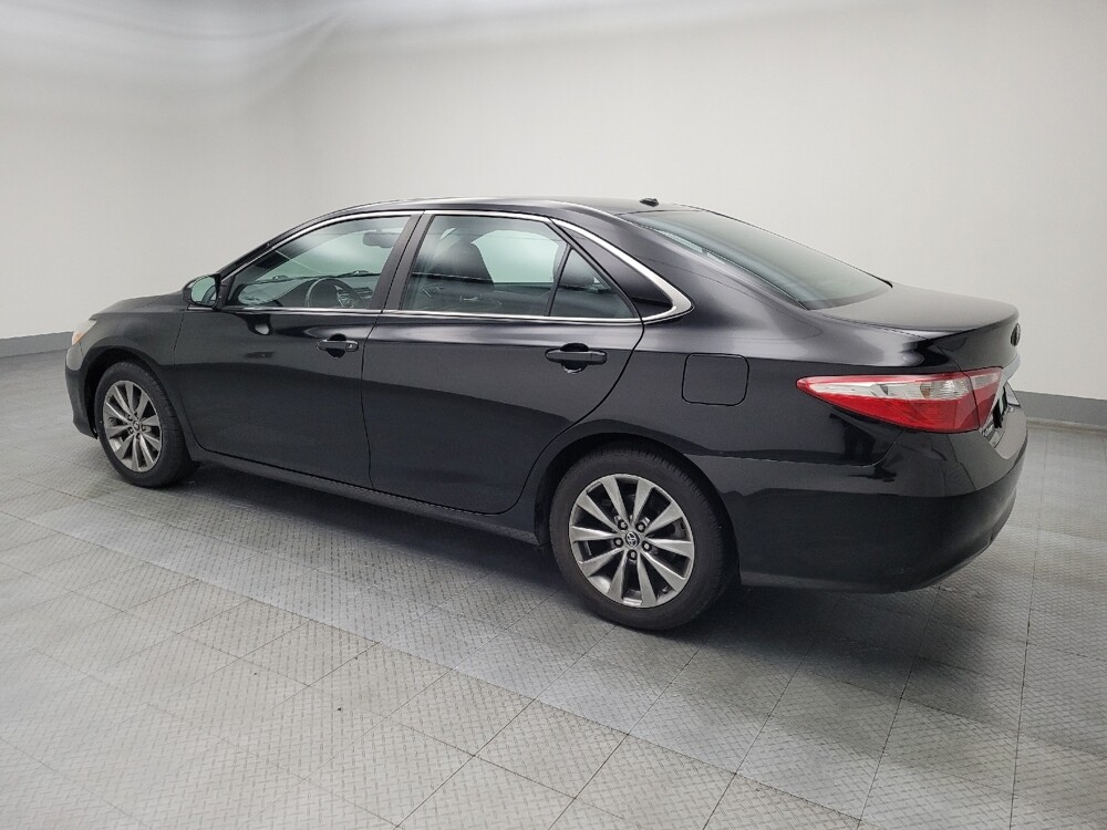 2015 Toyota Camry in Des Moines, IA 50310 - 18070986 3