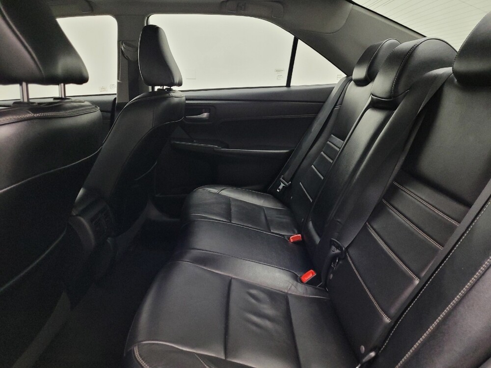 2015 Toyota Camry in Des Moines, IA 50310 - 18070986 18