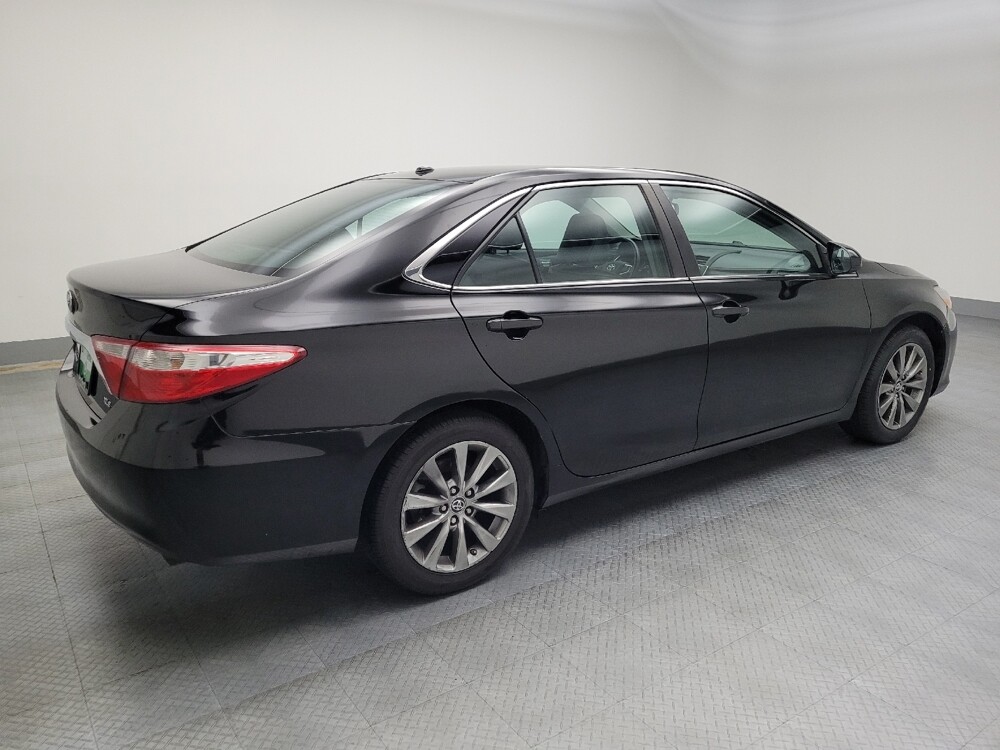 2015 Toyota Camry in Des Moines, IA 50310 - 18070986 10