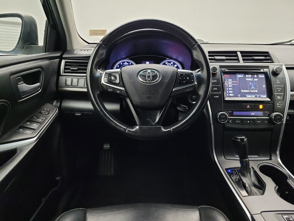 2015 Toyota Camry in Des Moines, IA 50310 - 18070986 22