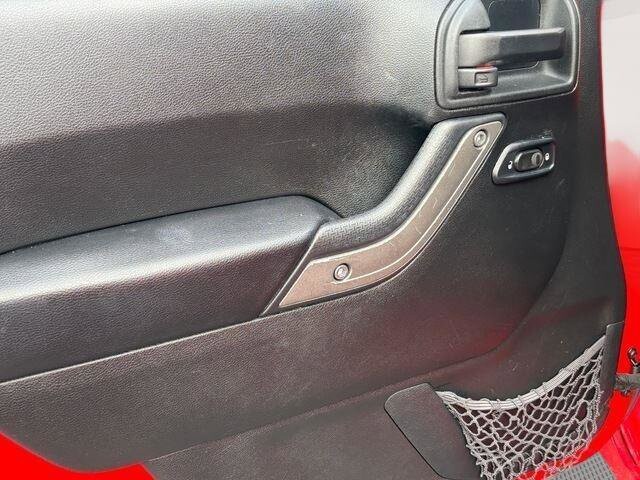 2017 Jeep Wrangler in Mesa, AZ 85212 - 18071001 12