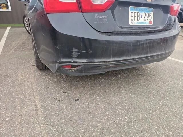 2017 Chevrolet Malibu in Wadena, MN 56482 - 18071008 14