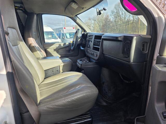 2013 Chevrolet Express 1500 in Blauvelt, NY 10913 - 18071010 72