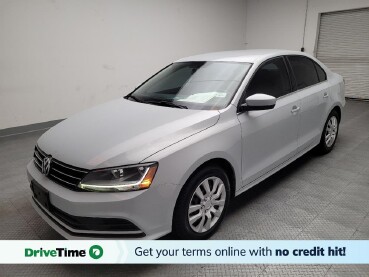 2017 Volkswagen Jetta in Montclair, CA 91763