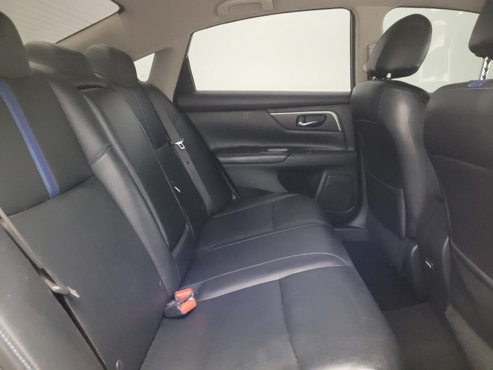 2018 Nissan Altima in Phoenix, AZ 85022 - 18071076 19