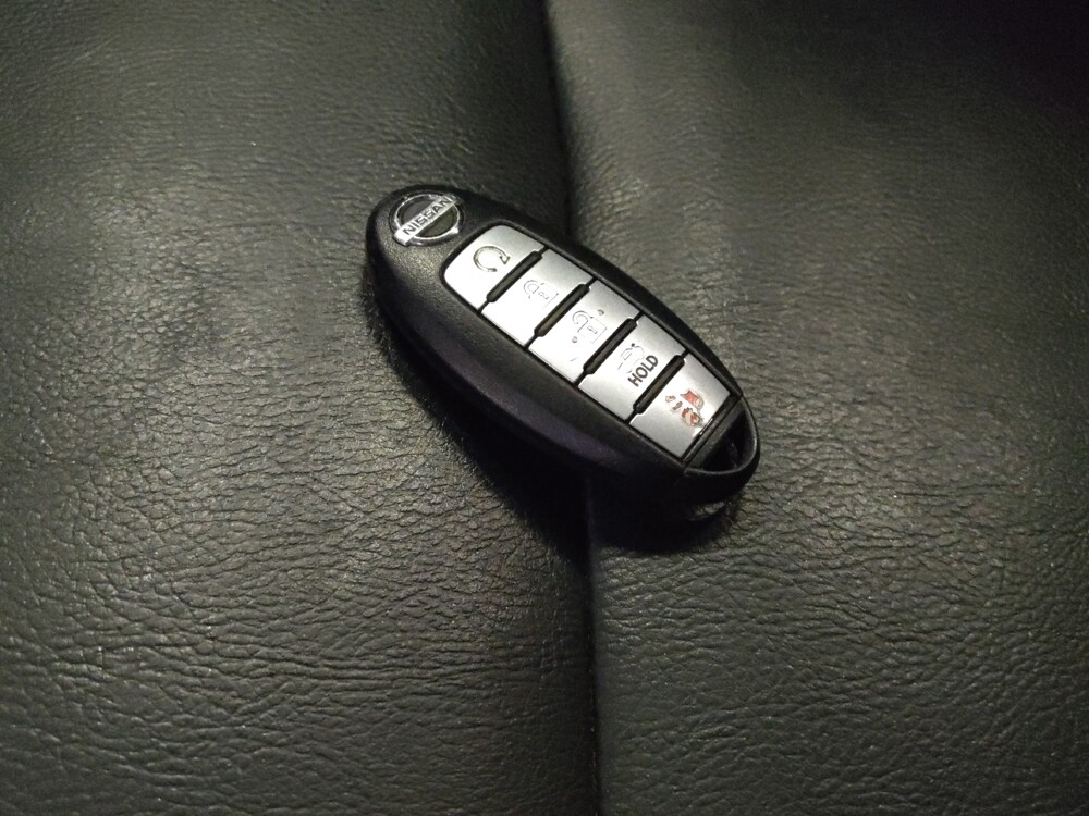 2018 Nissan Altima in Phoenix, AZ 85022 - 18071076 32